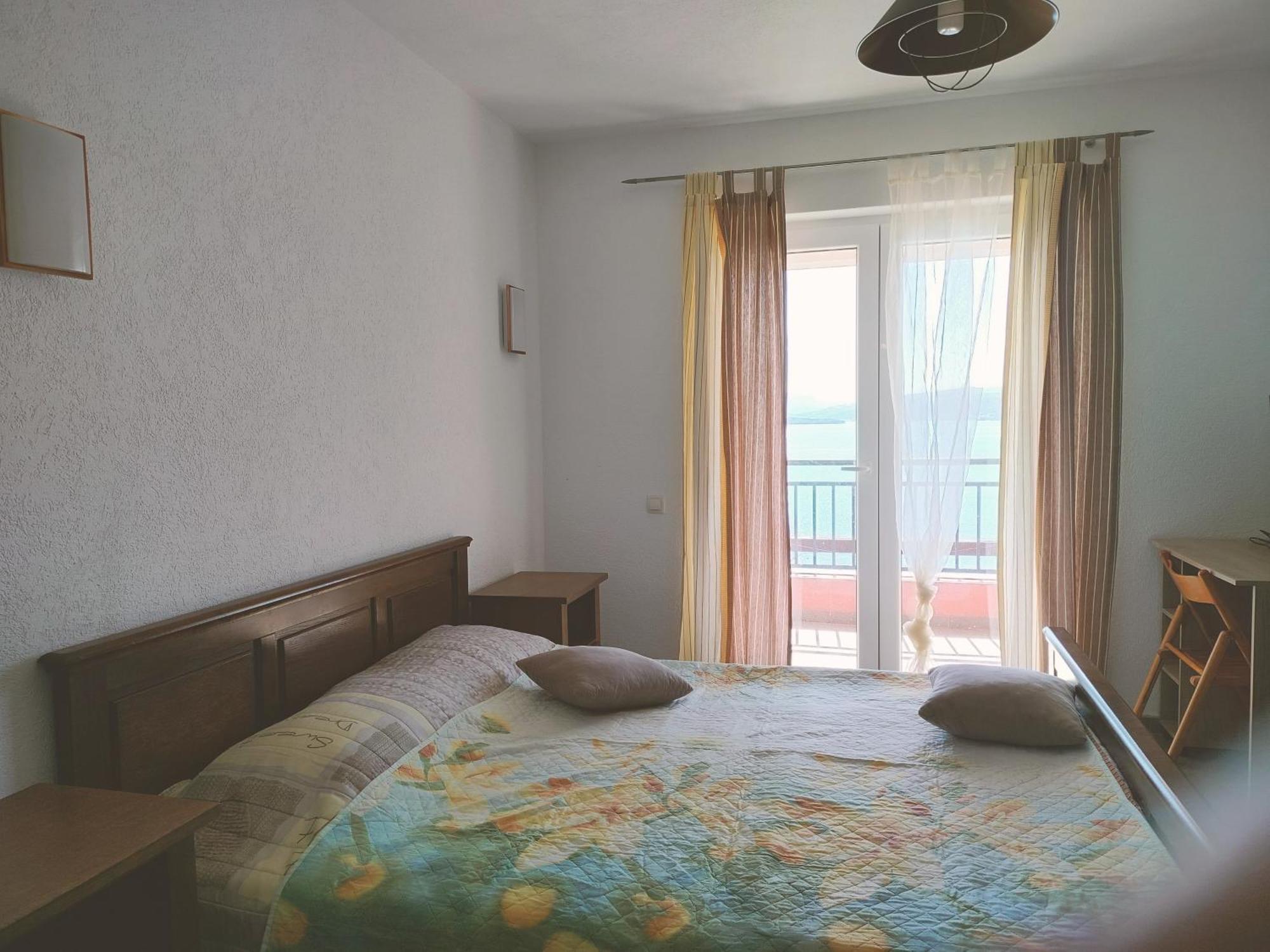 Ferienwohnung Odessa Mama Bijela Exterior foto